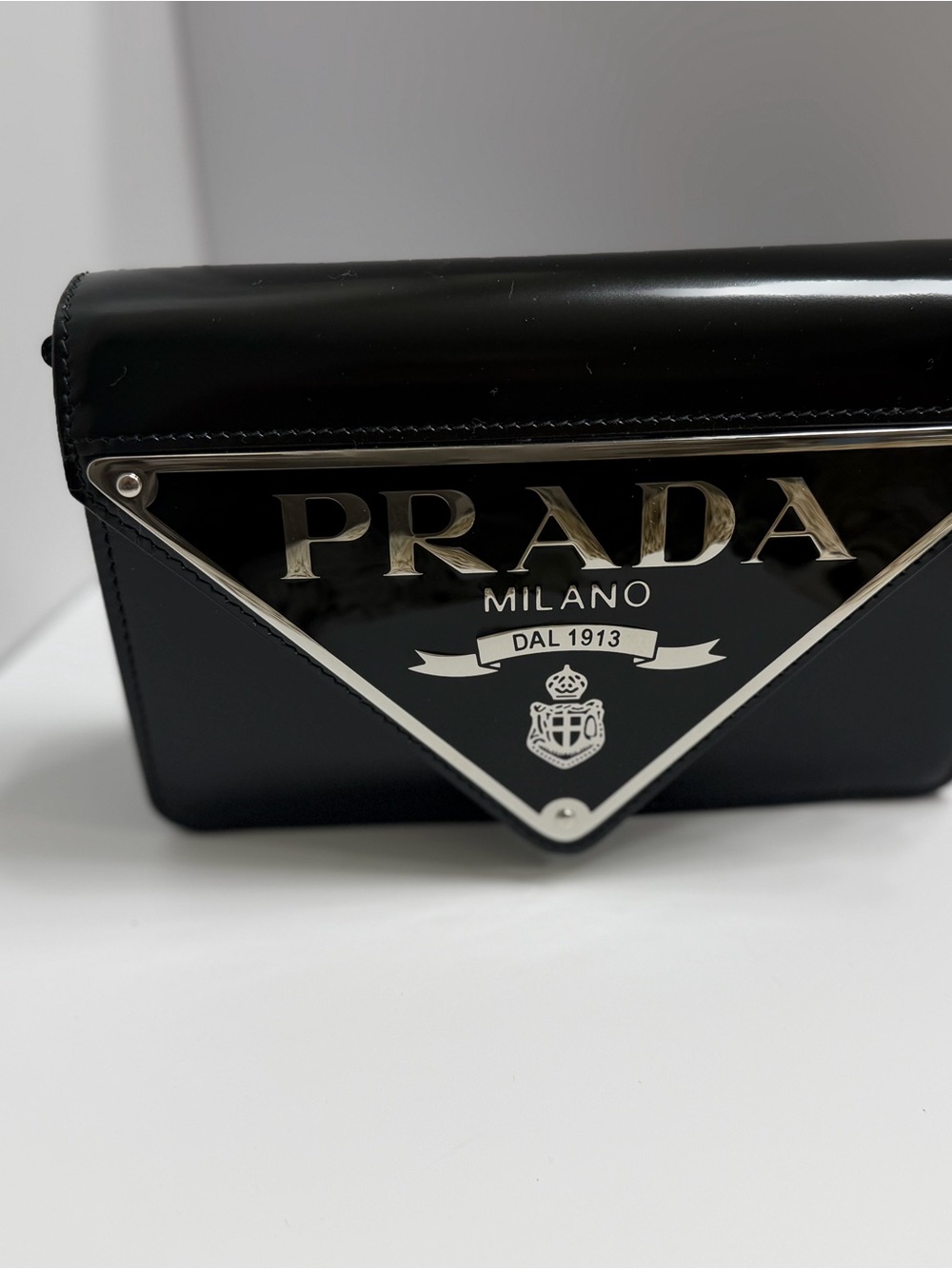 ❌SOLD❌ 🖤 Prada Black Spazzolato Leather Maxi Triangle Logo Flap Chain Crossbody - Picture 7 of 10
